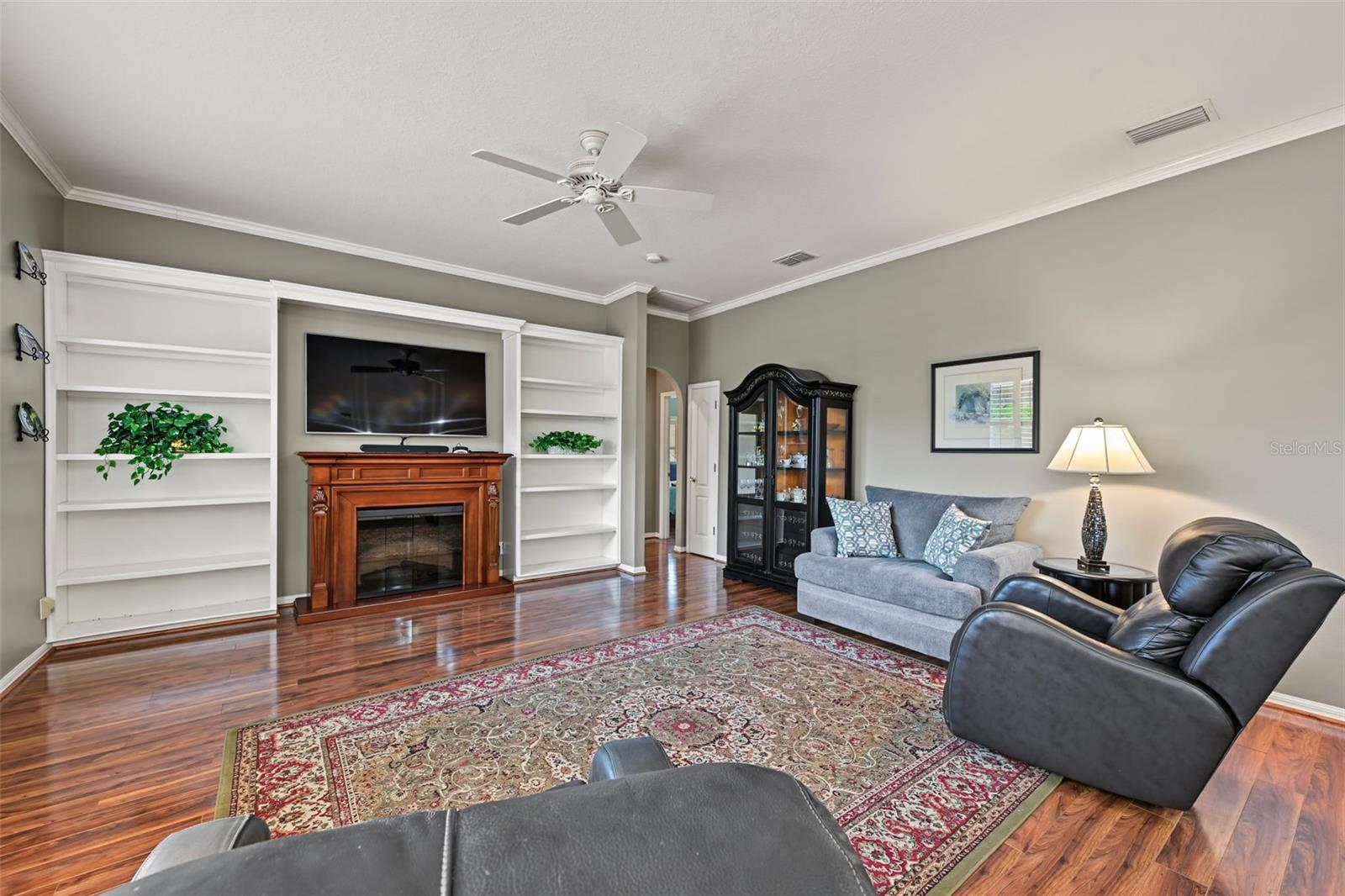 1028 HAGEN DR — photo 14