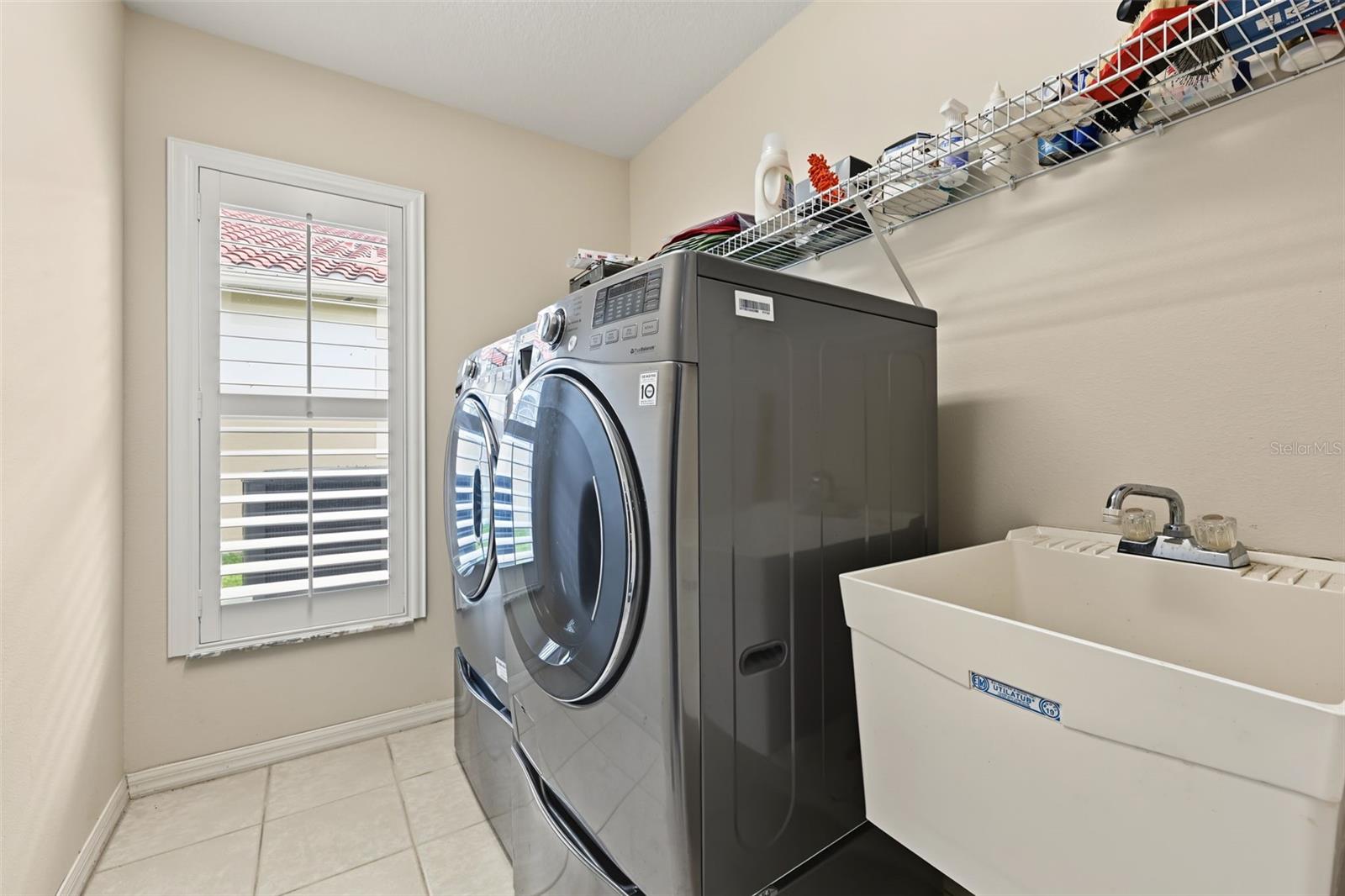 1028 HAGEN DR — photo 27