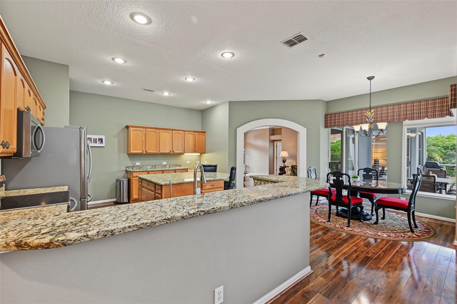 1028 HAGEN DR — photo 12