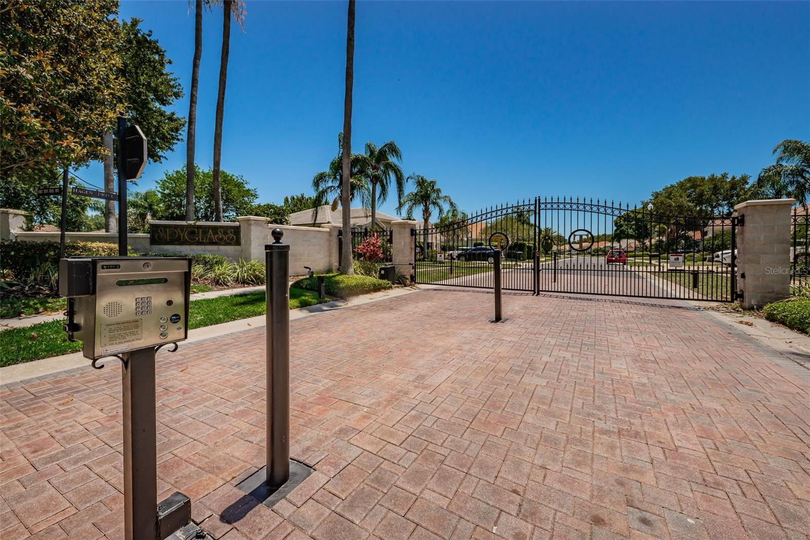 1028 HAGEN DR — photo 40