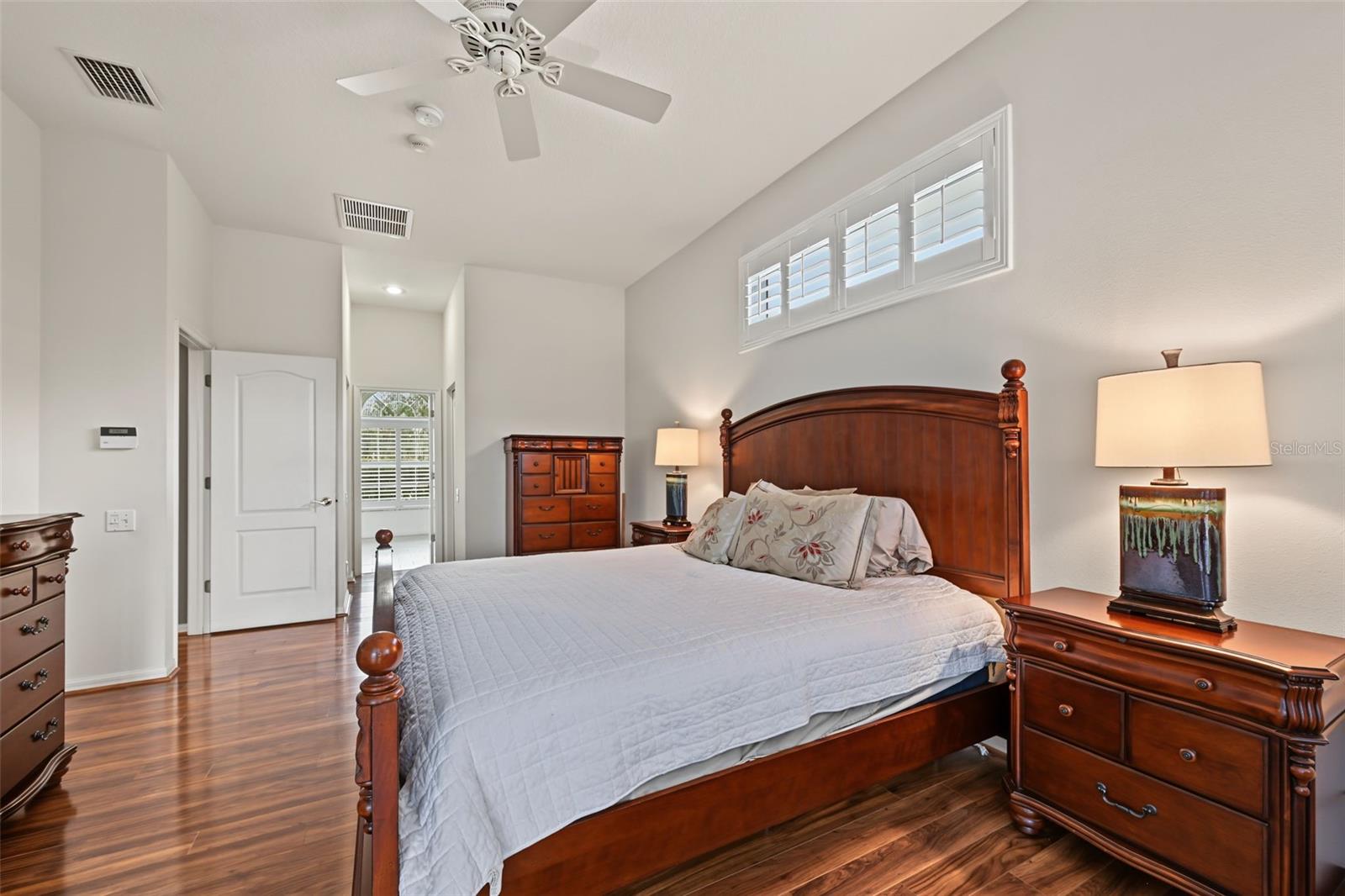 1028 HAGEN DR — photo 17