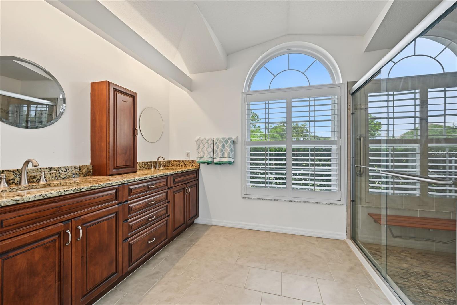 1028 HAGEN DR — photo 18