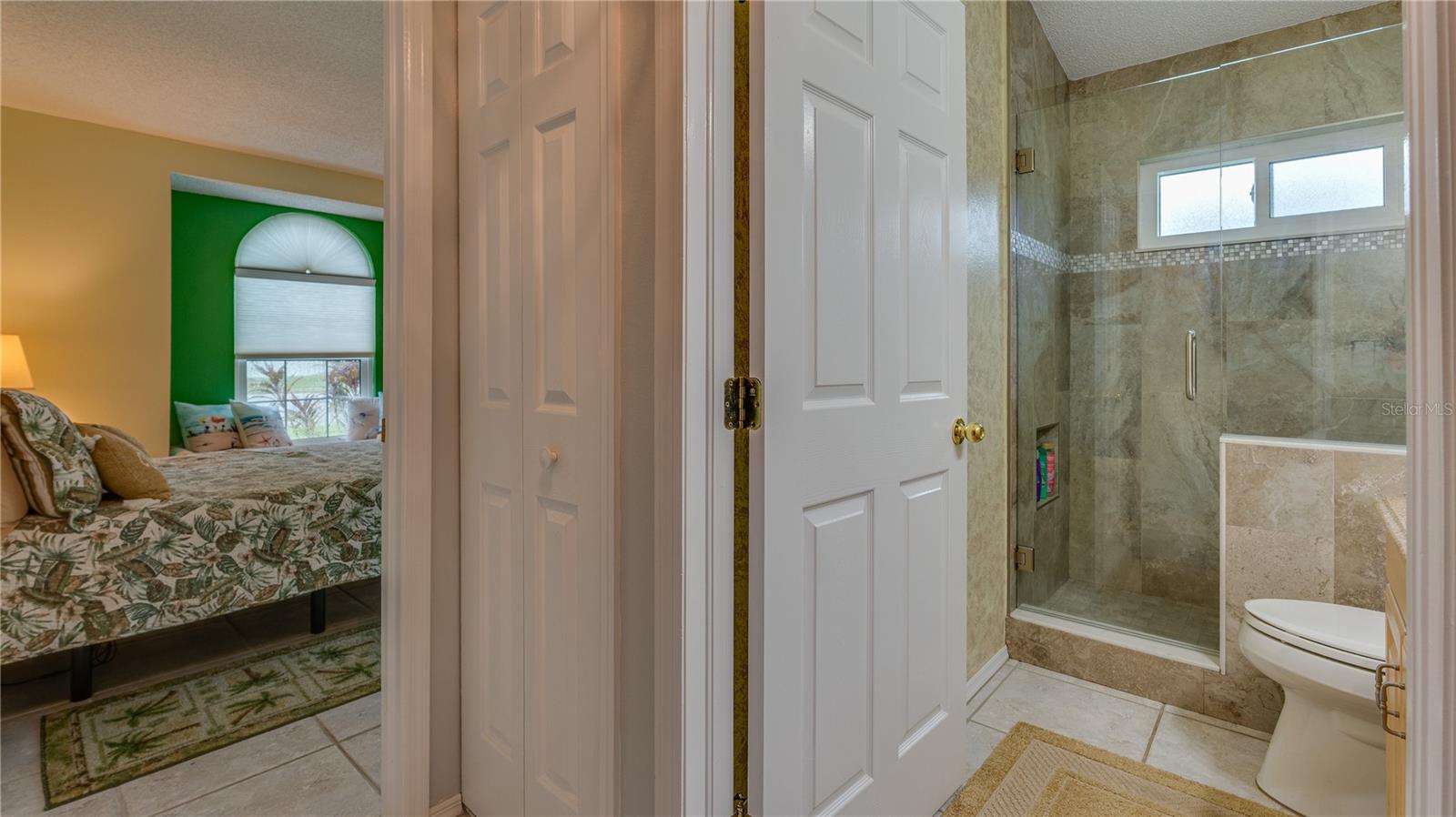 366 RAINFOREST CT — photo 39