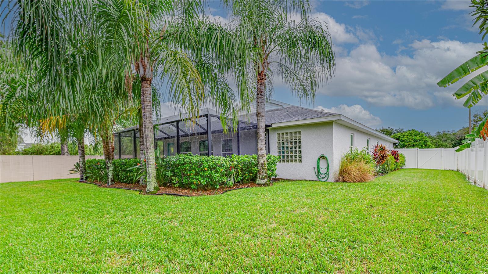 366 RAINFOREST CT — photo 58