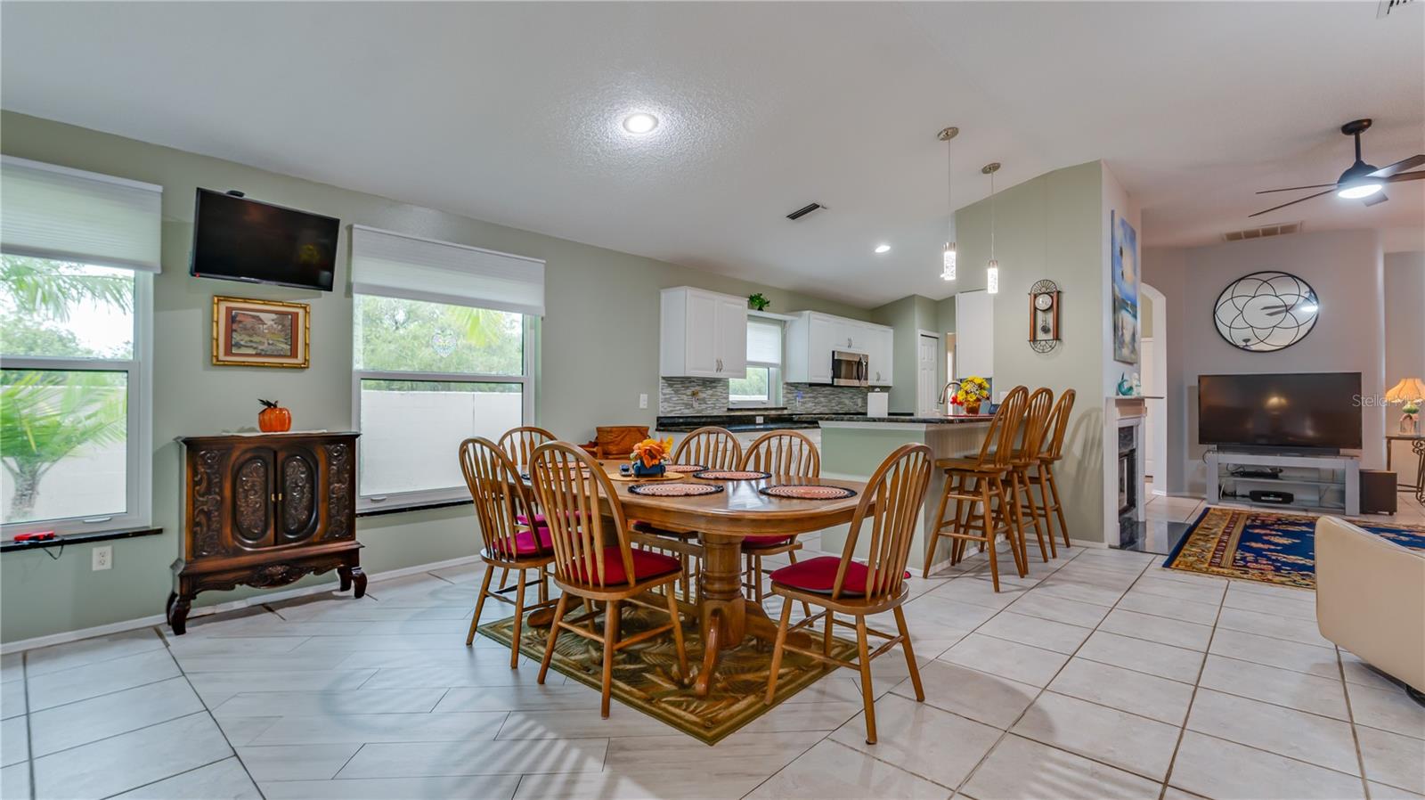 366 RAINFOREST CT — photo 15