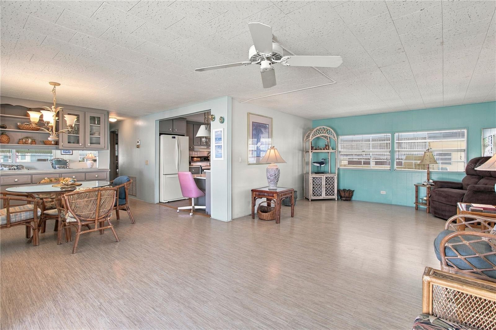 5317 CHATEAU LN — photo 11