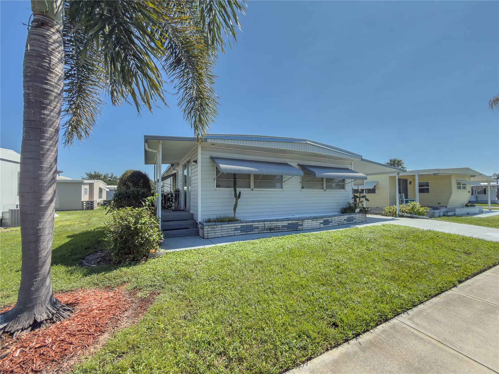 5317 CHATEAU LN — photo 4