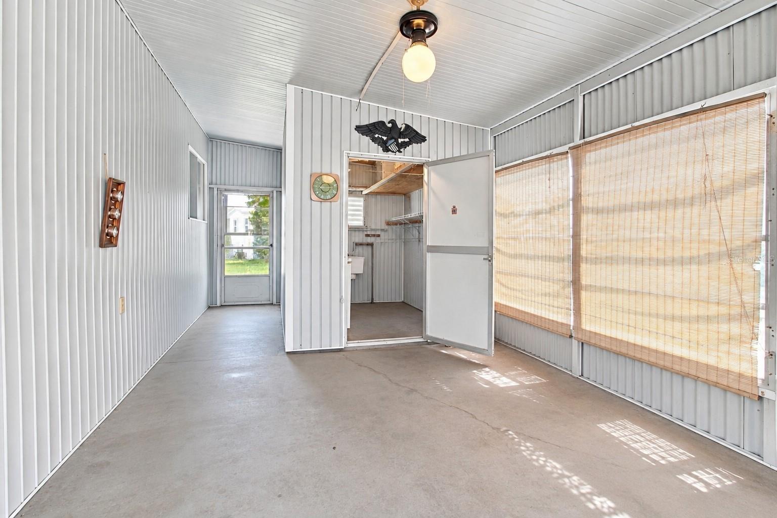 5317 CHATEAU LN — photo 21