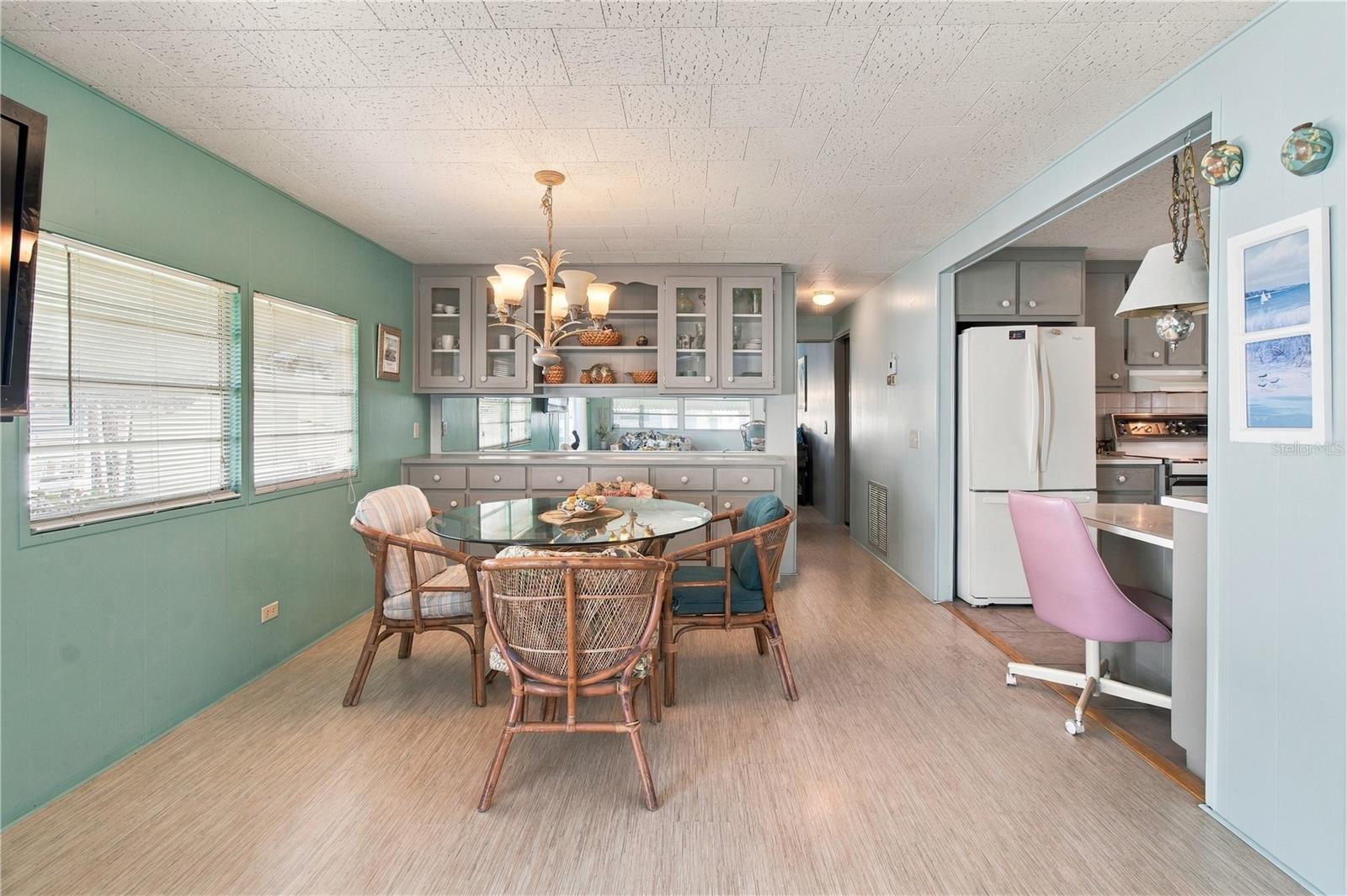 5317 CHATEAU LN — photo 9