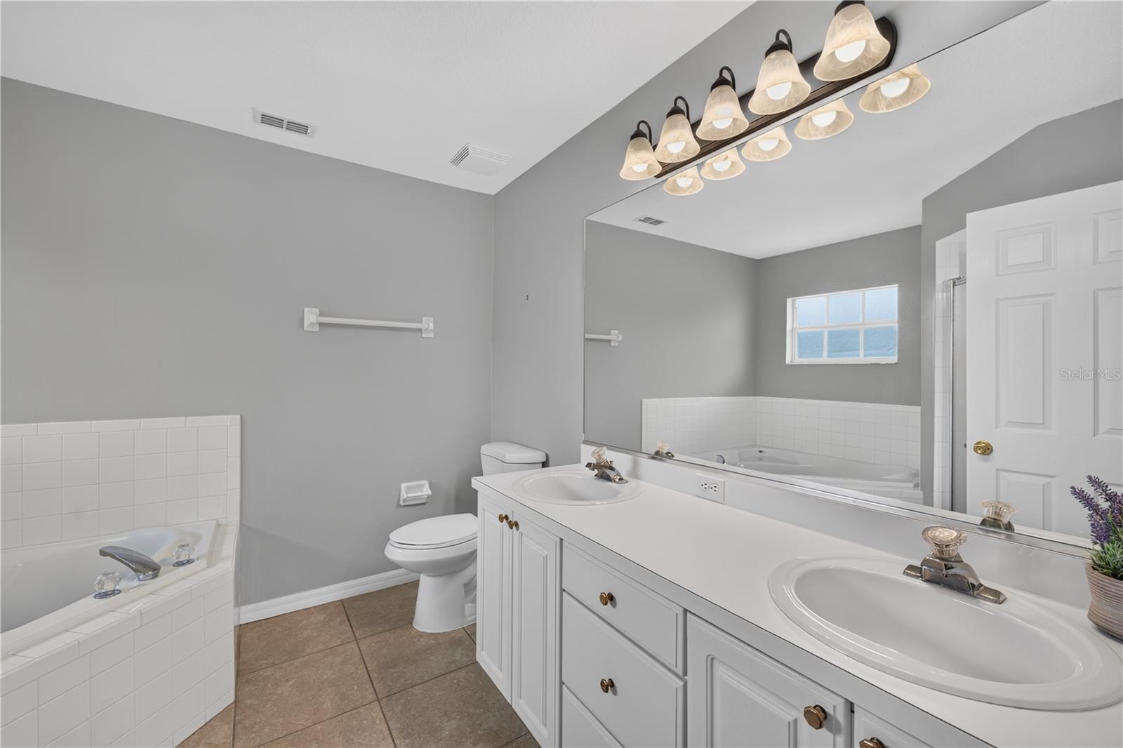 11048 MOSHIE LN — photo 29