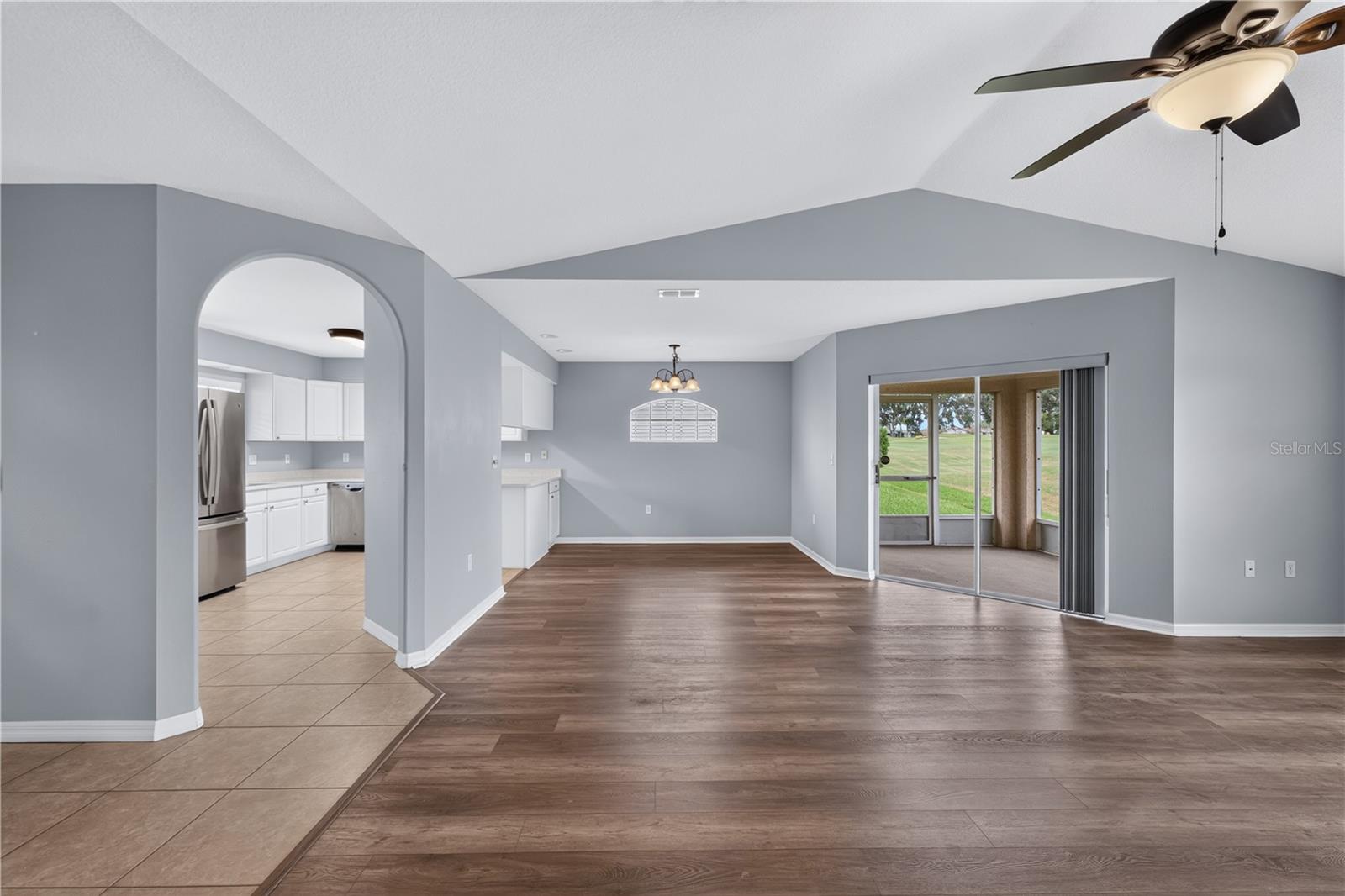11048 MOSHIE LN — photo 11