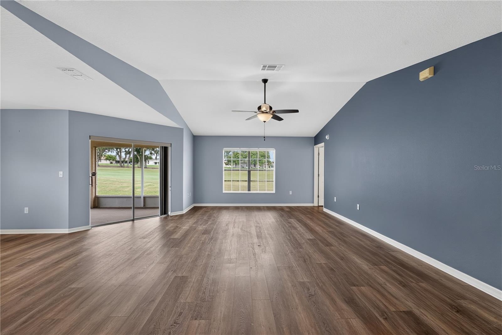 11048 MOSHIE LN — photo 8