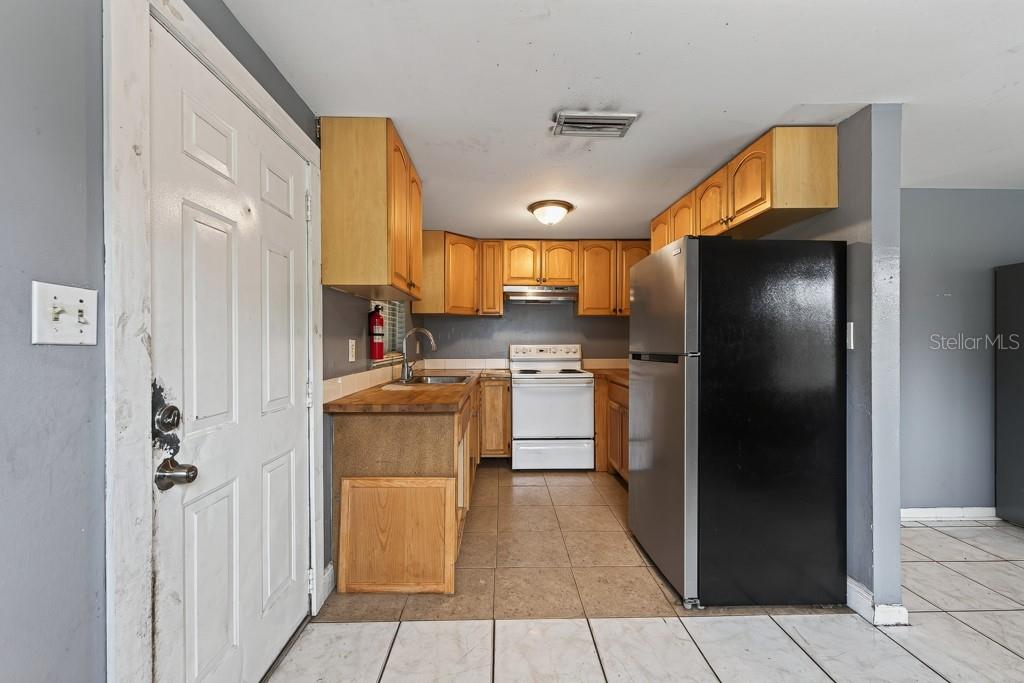 5016 S 85TH ST — photo 13