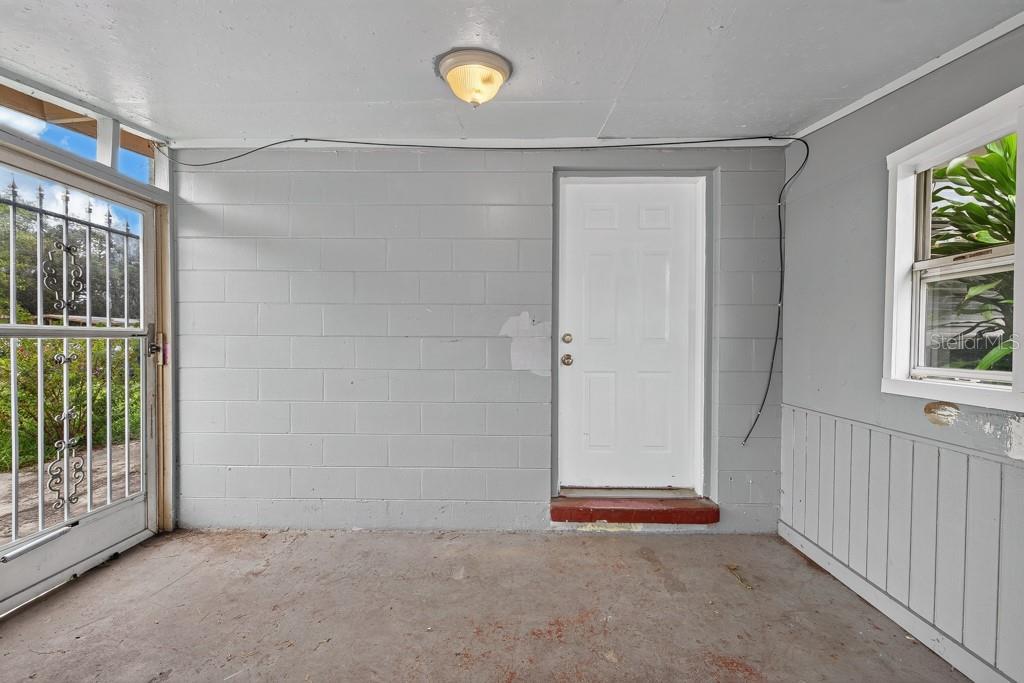 5016 S 85TH ST — photo 34