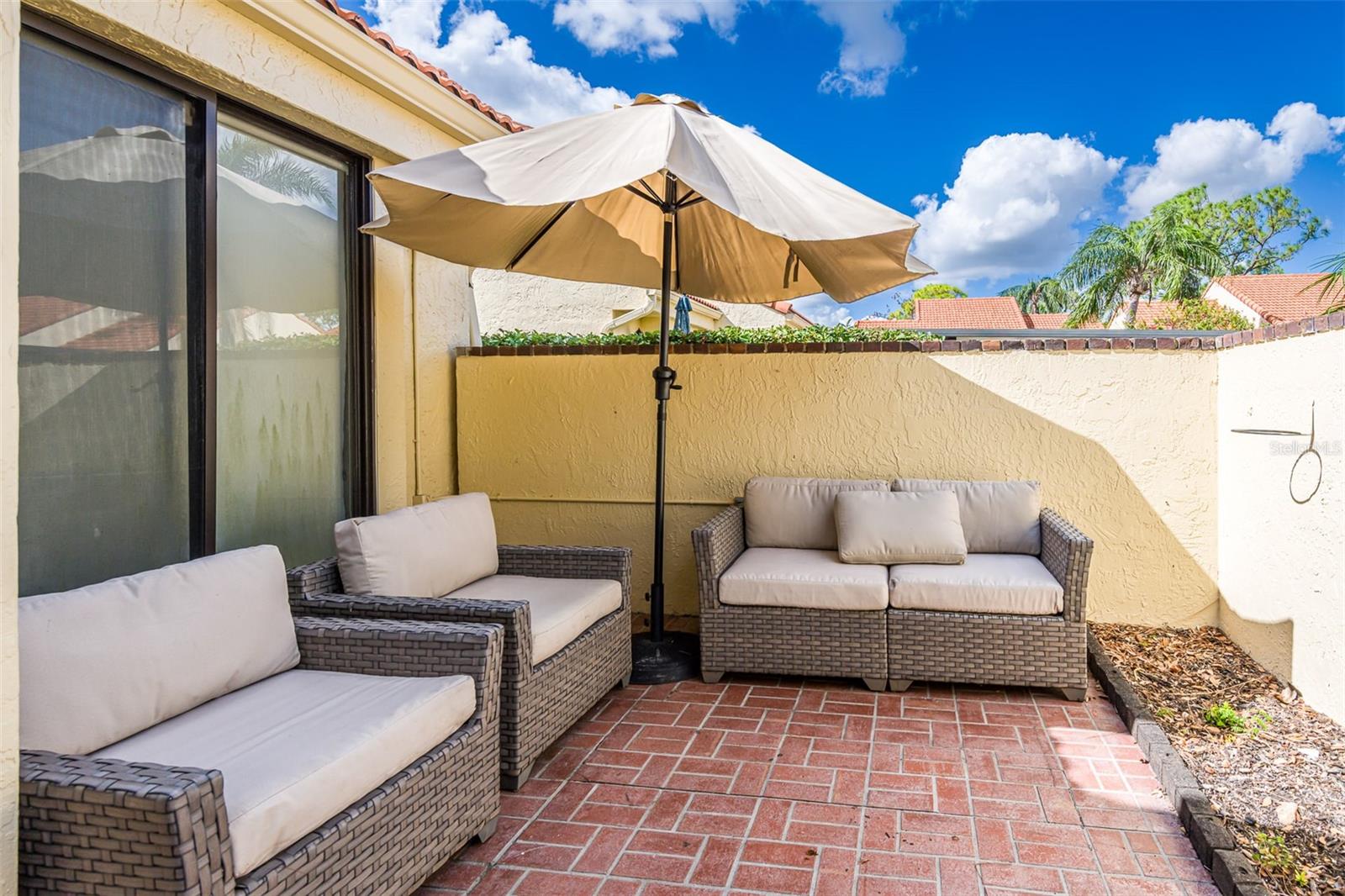 5312 HUNTINGWOOD CT #39 — photo 4