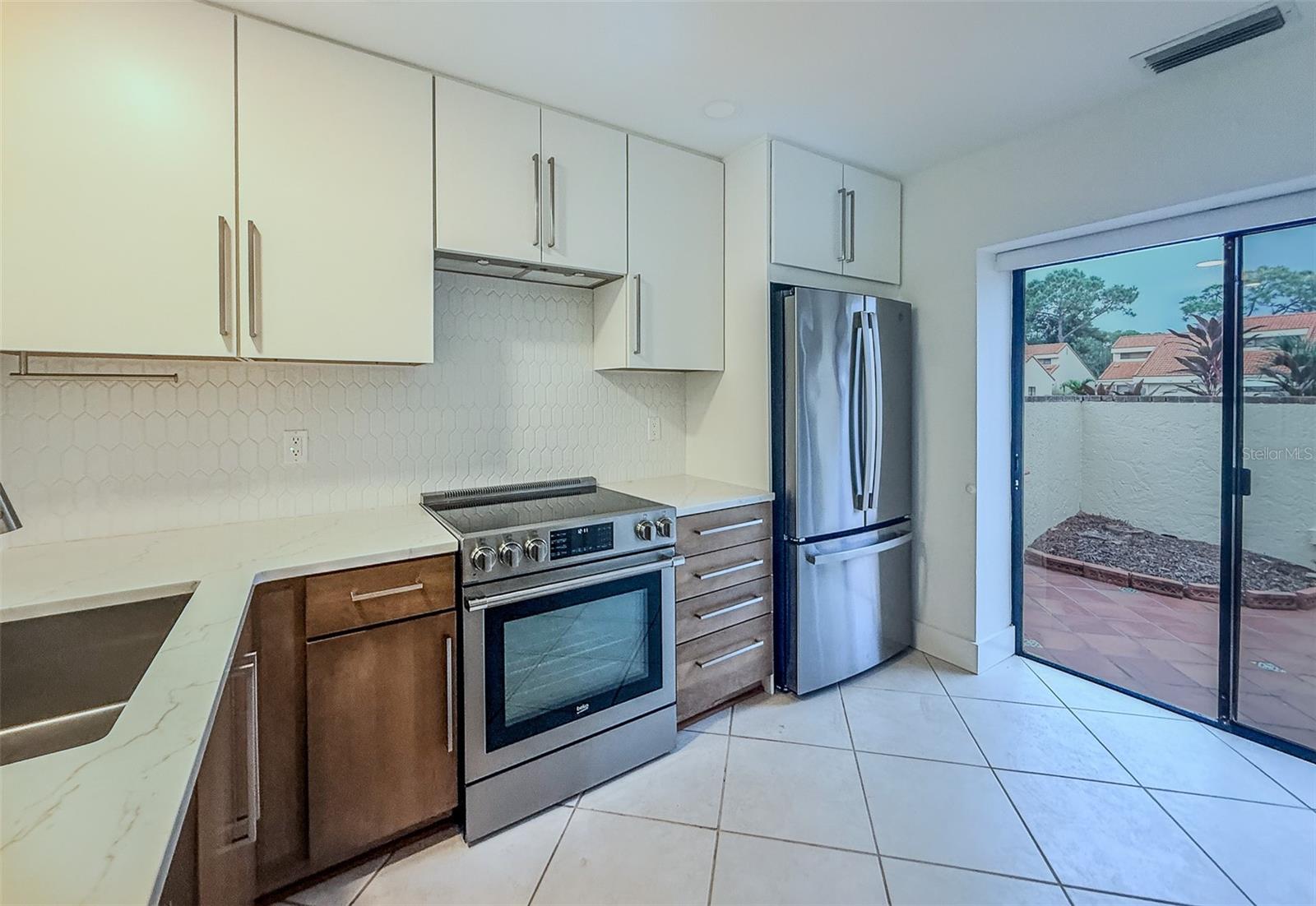 5312 HUNTINGWOOD CT #39 — photo 7