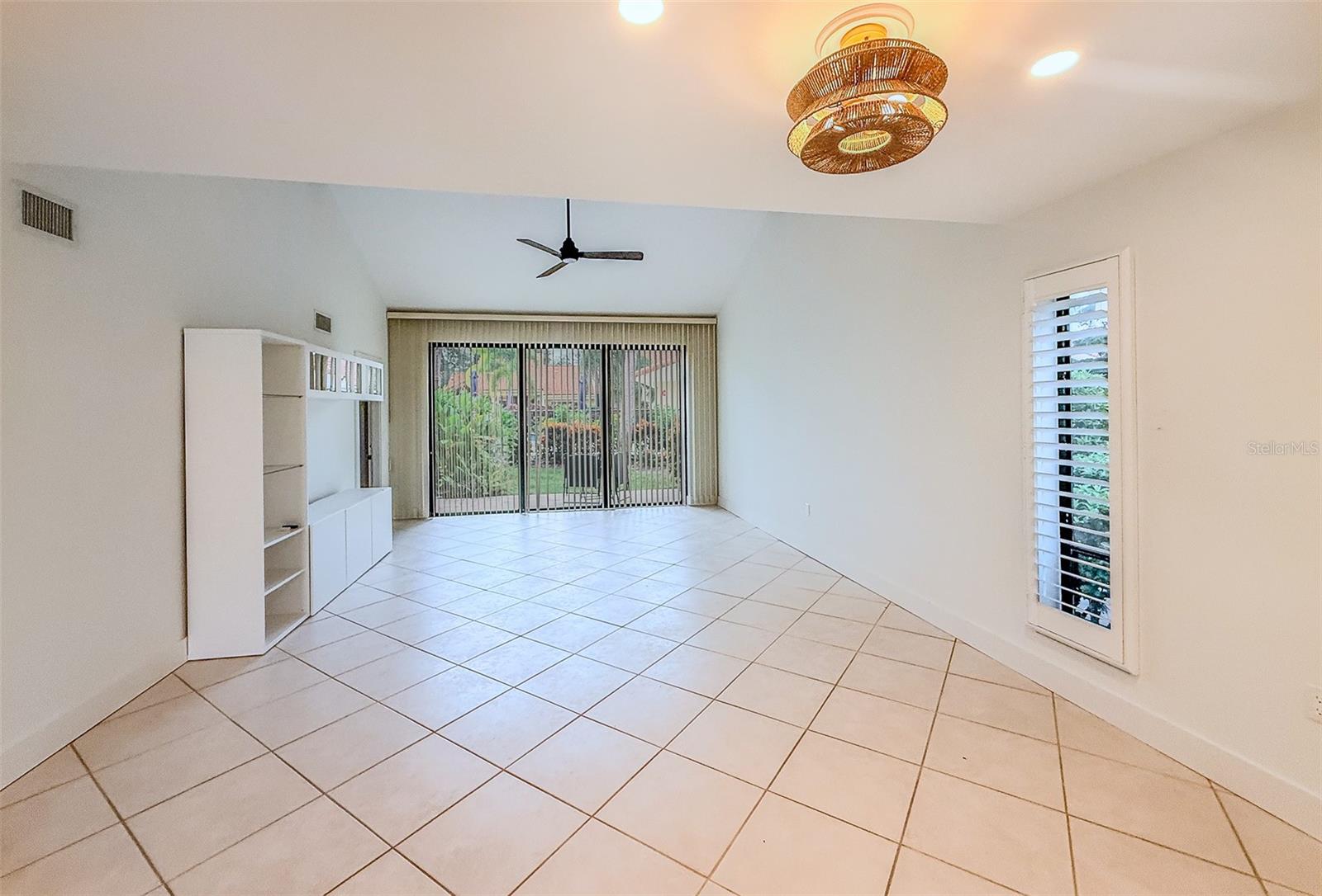 5312 HUNTINGWOOD CT #39 — photo 9