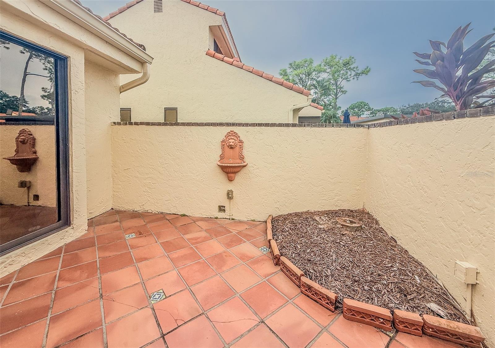 5312 HUNTINGWOOD CT #39 — photo 3