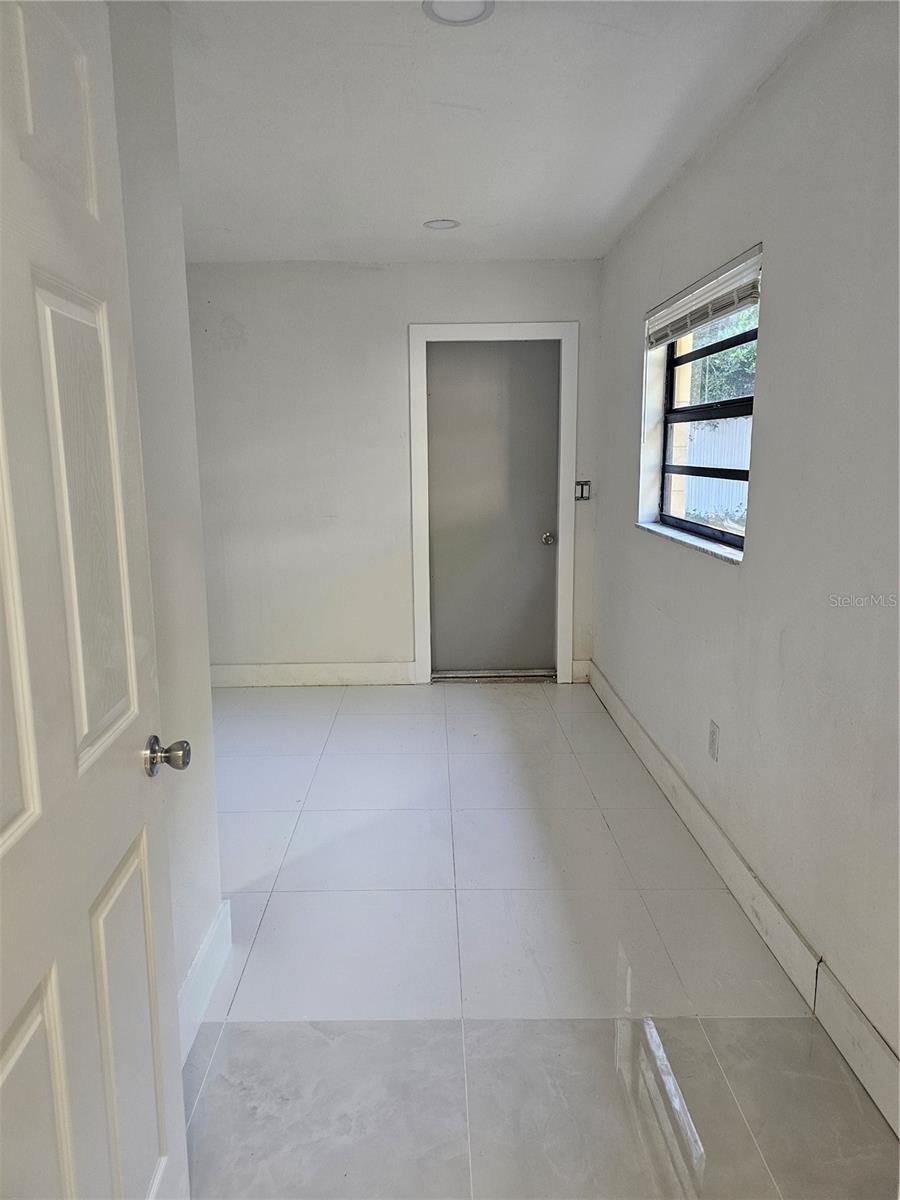 6125 LIBERTY AVE — photo 15