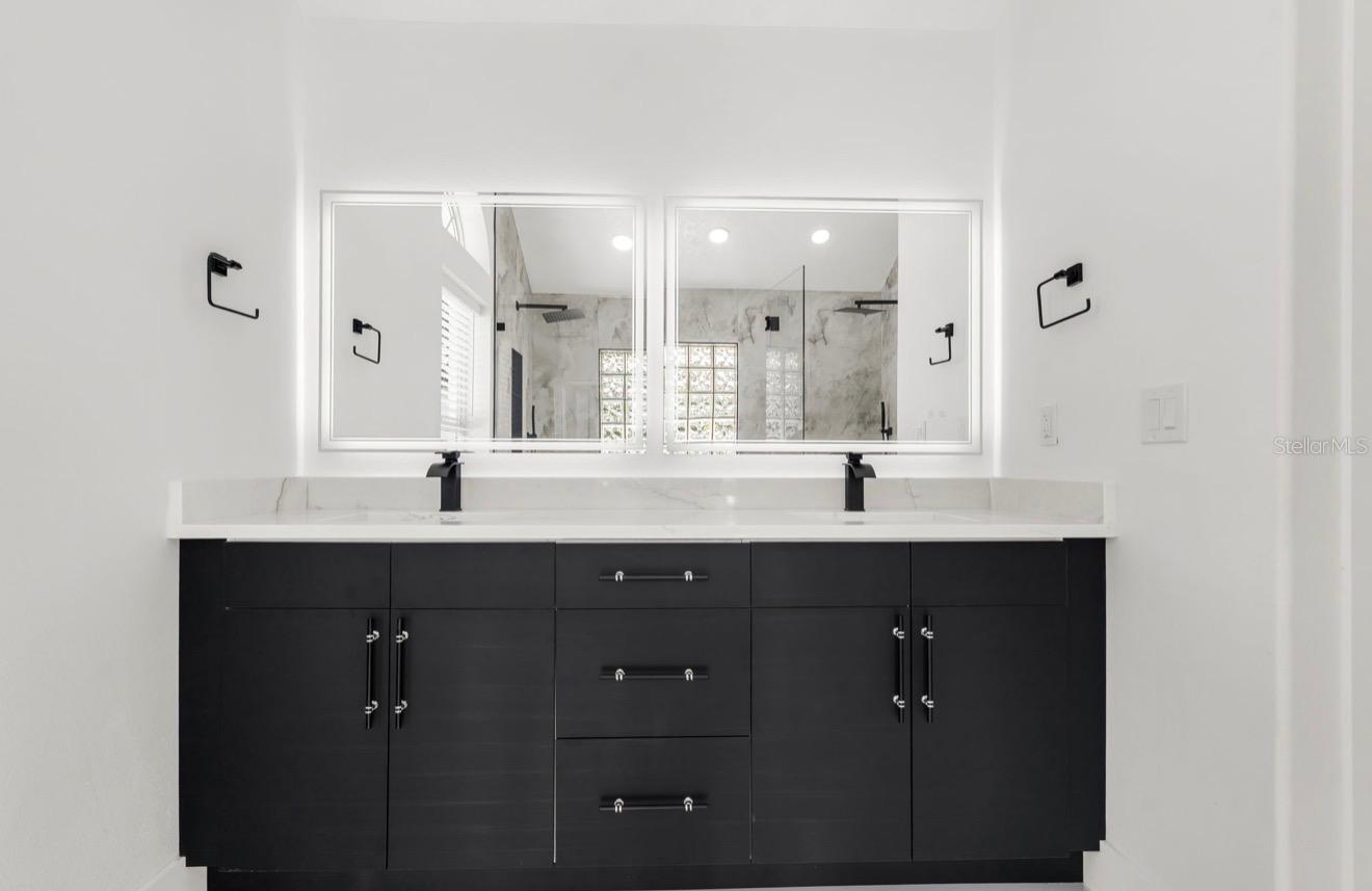 9701 PORT COLONY WAY — photo 26