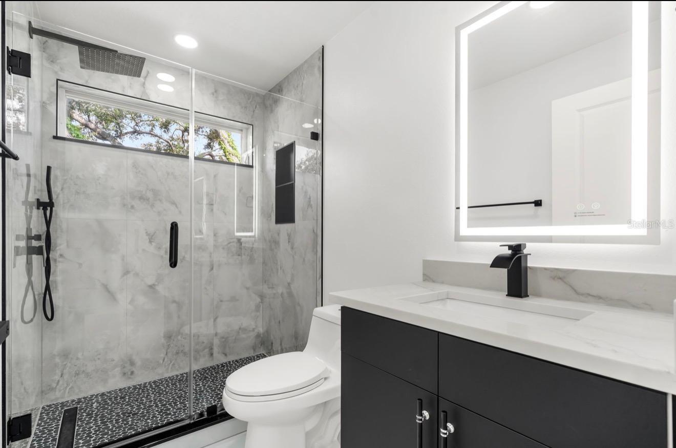 9701 PORT COLONY WAY — photo 21
