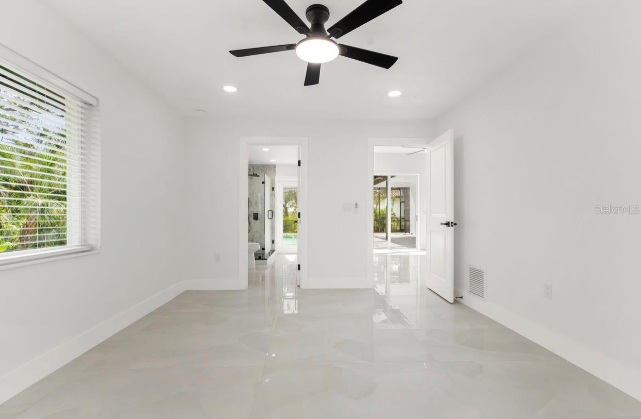 9701 PORT COLONY WAY — photo 30