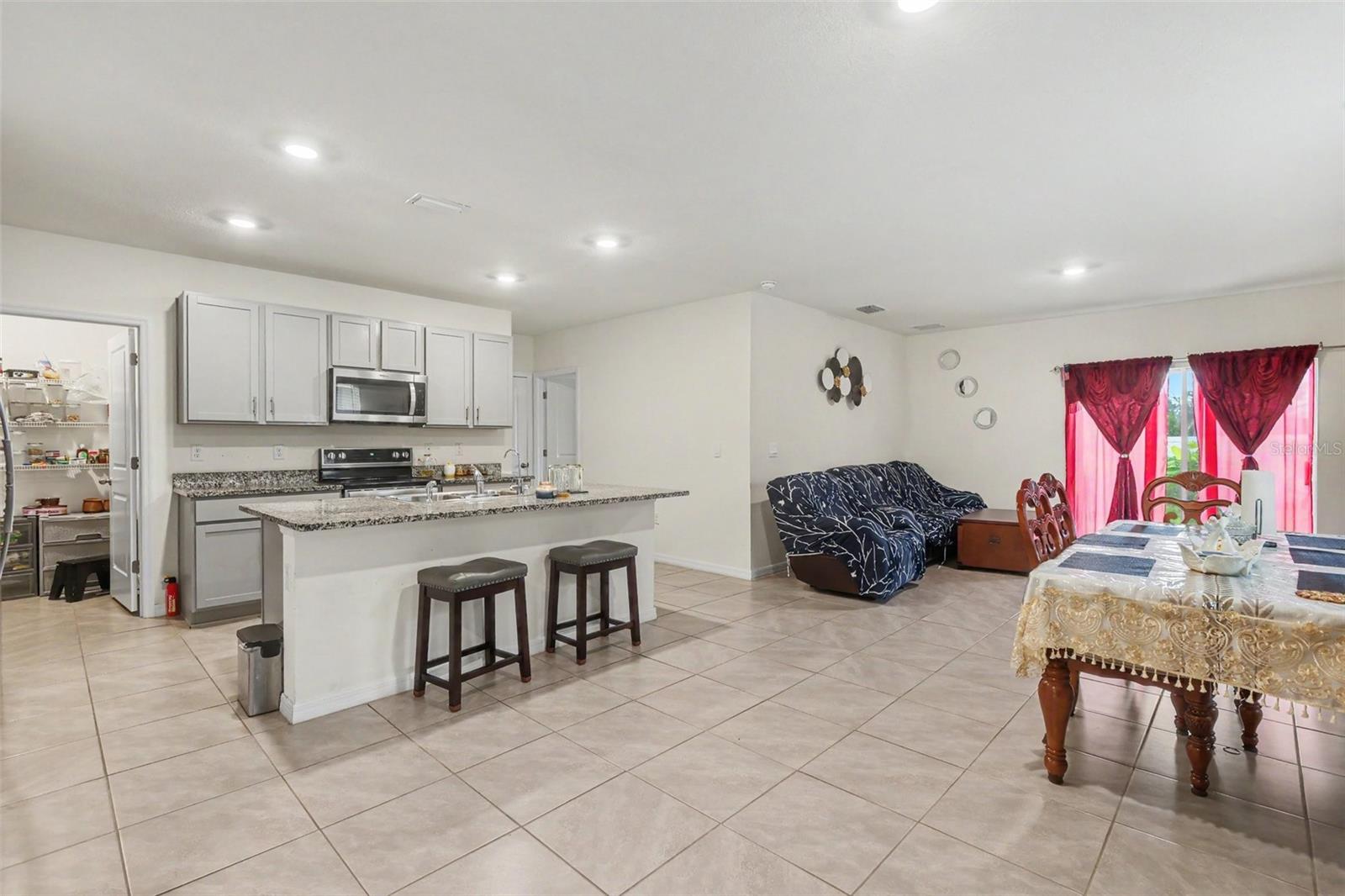 1656 HAZY SEA DR — photo 8