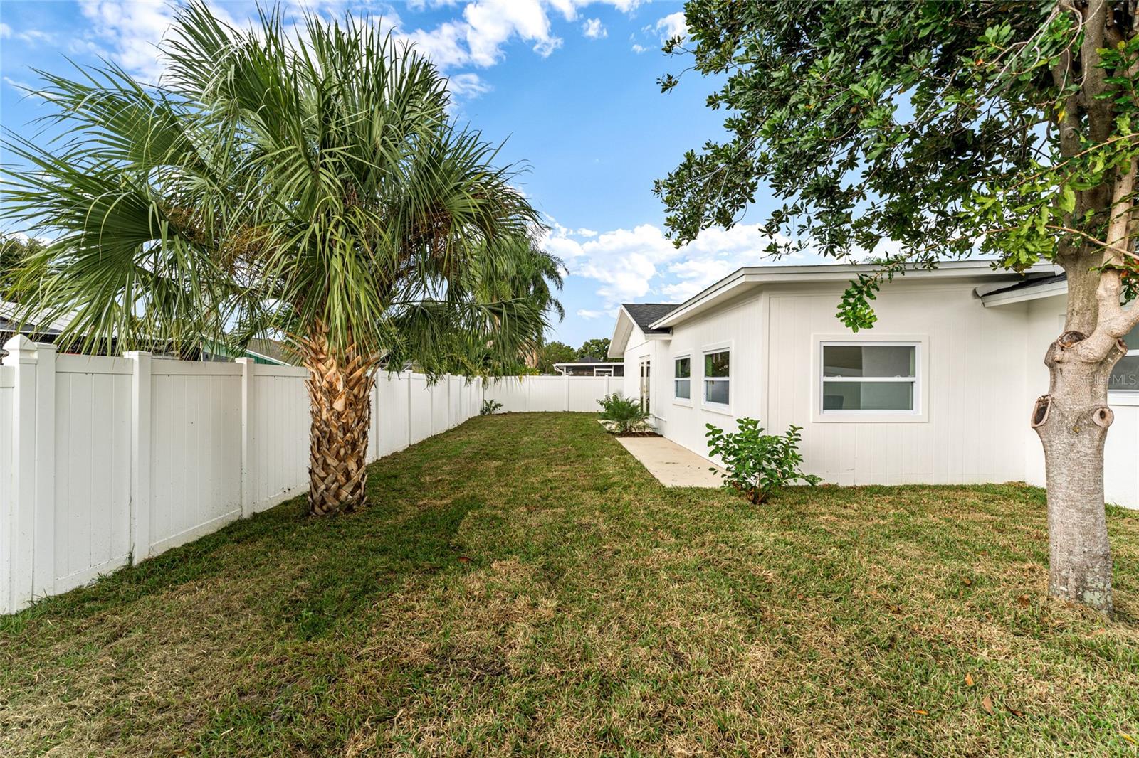 2456 TIMBERCREST CIR W — photo 40