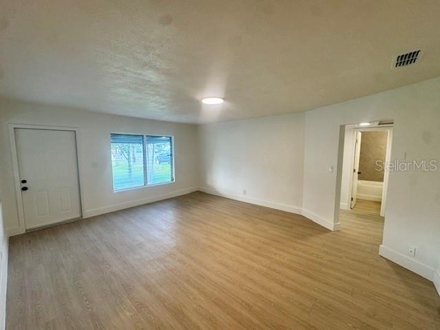 920 E 109TH AVE — photo 3