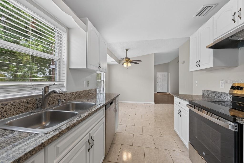 1219 MOHRLAKE DR — photo 19