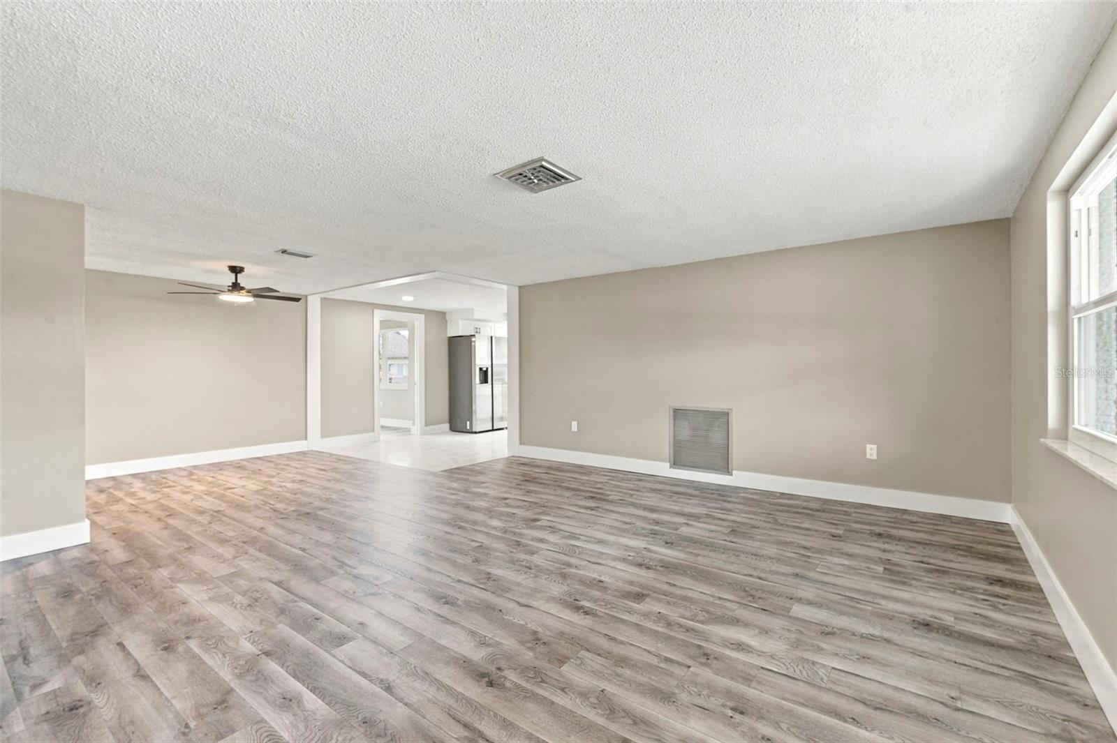 10734 LEEDS RD — photo 15