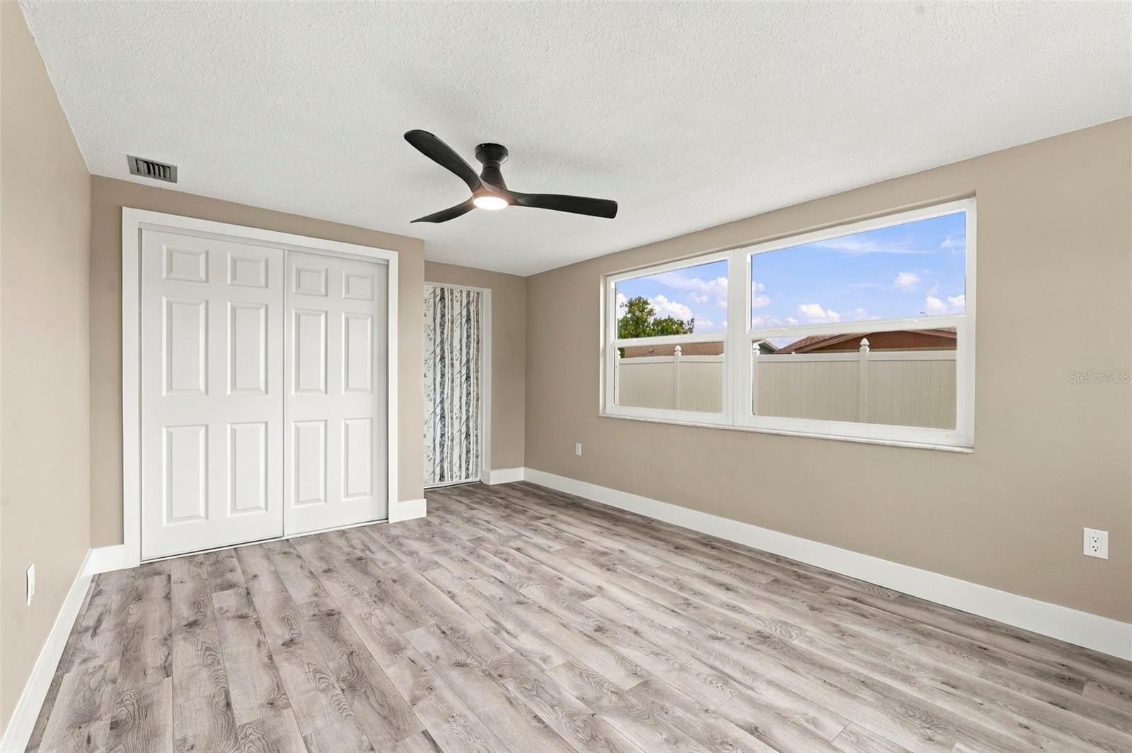 10734 LEEDS RD — photo 25