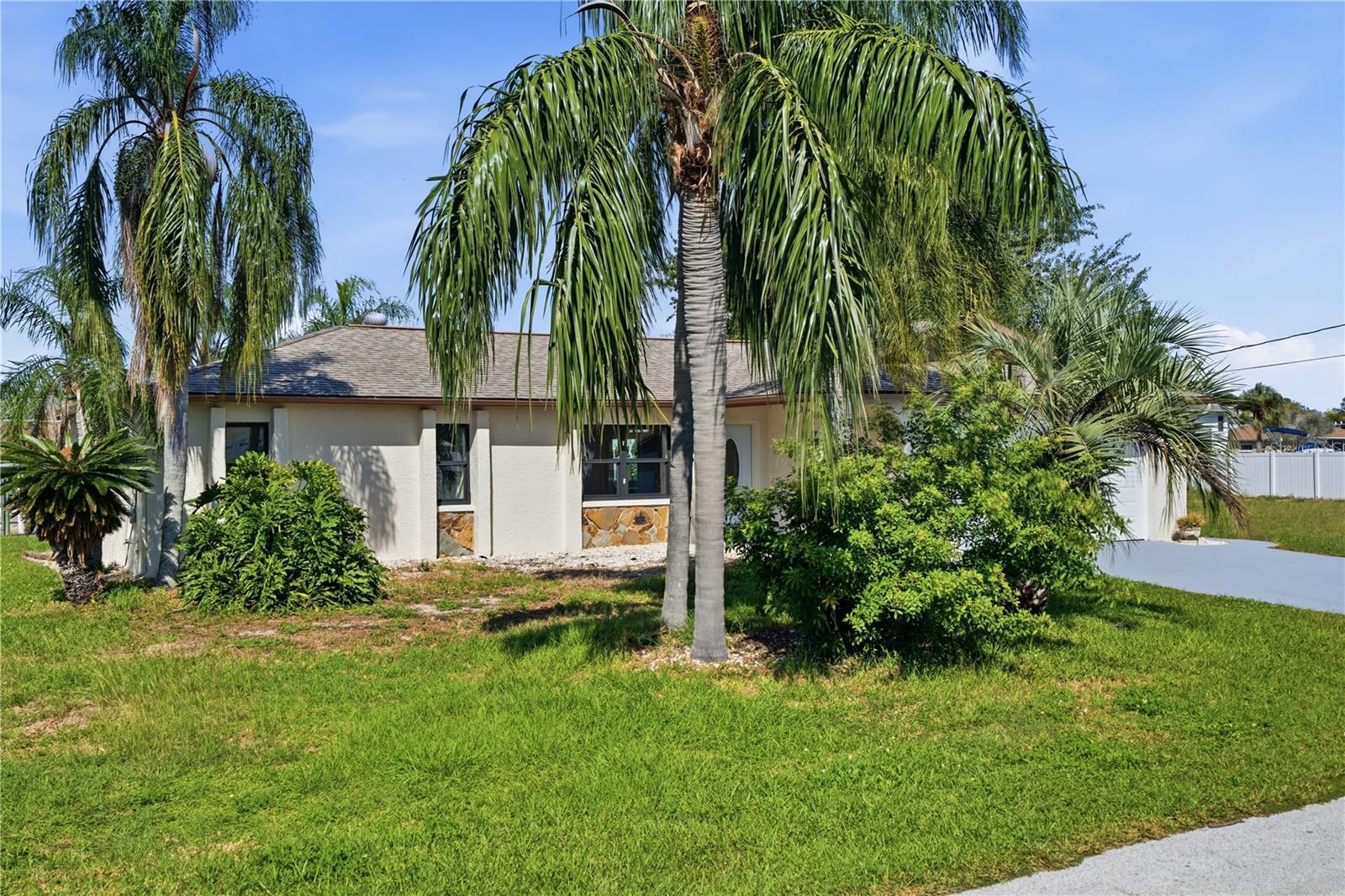7507 MAKO DR — photo 38