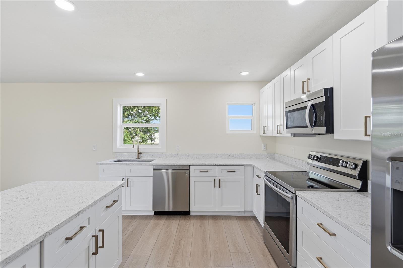 7507 MAKO DR — photo 5