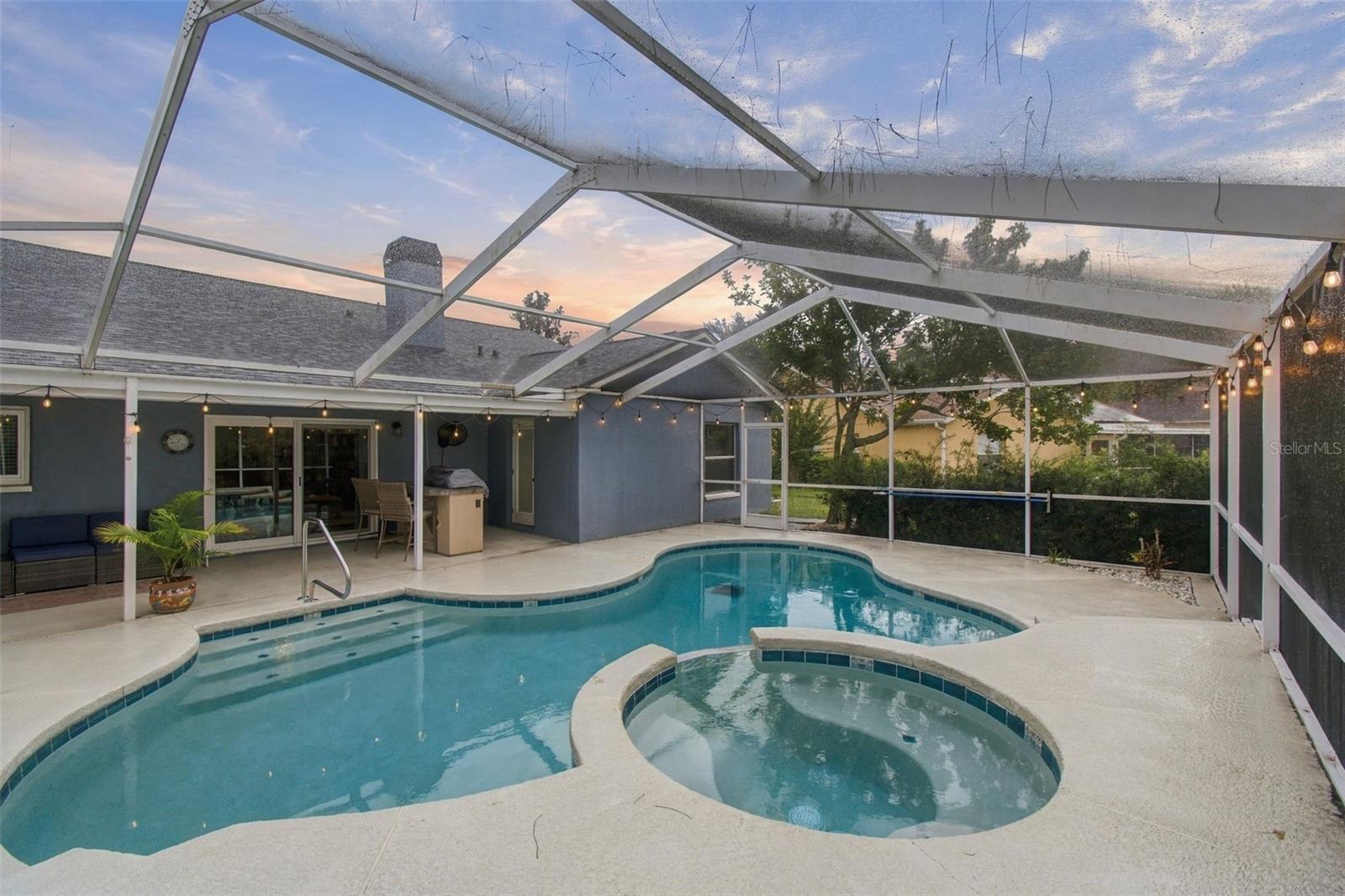 10810 SAILBROOKE DR — photo 37