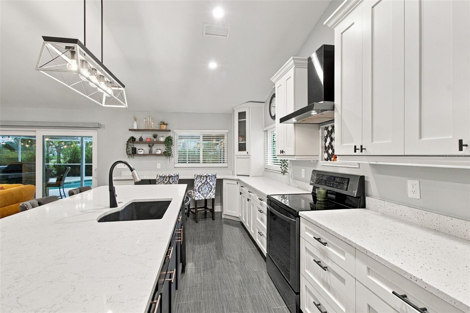 10810 SAILBROOKE DR — photo 16