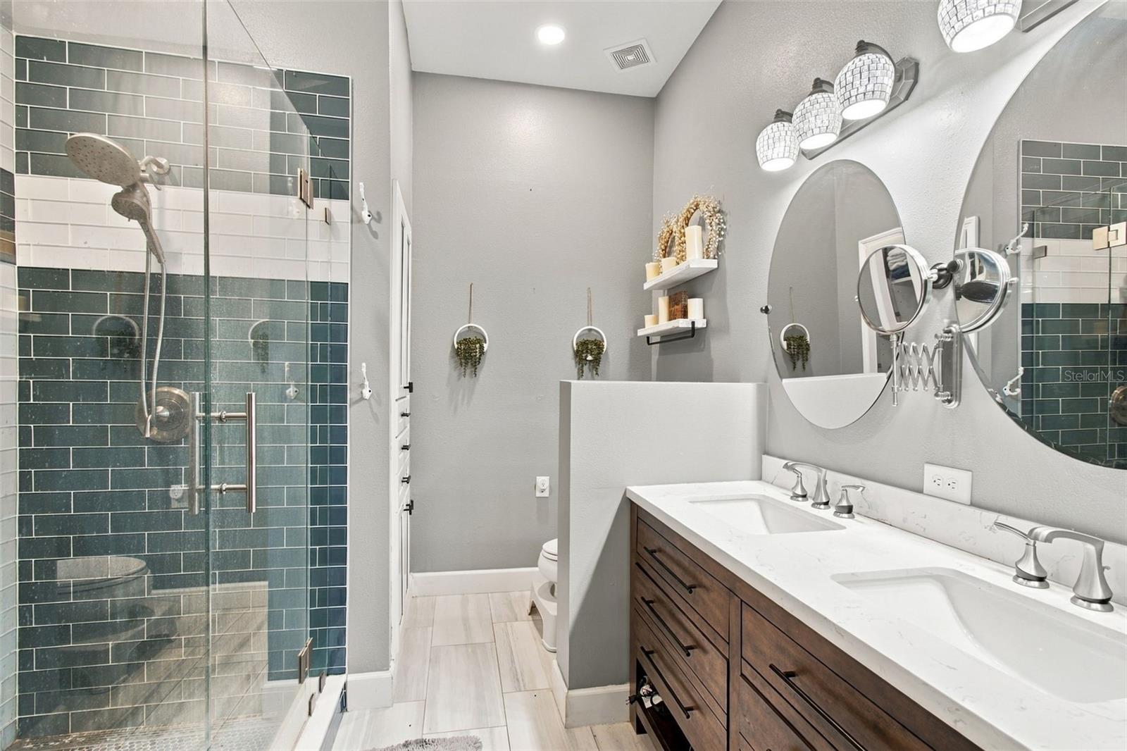10810 SAILBROOKE DR — photo 27