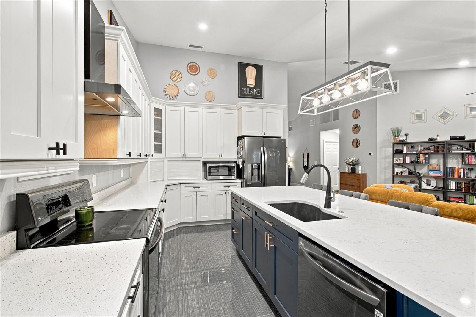 10810 SAILBROOKE DR — photo 14