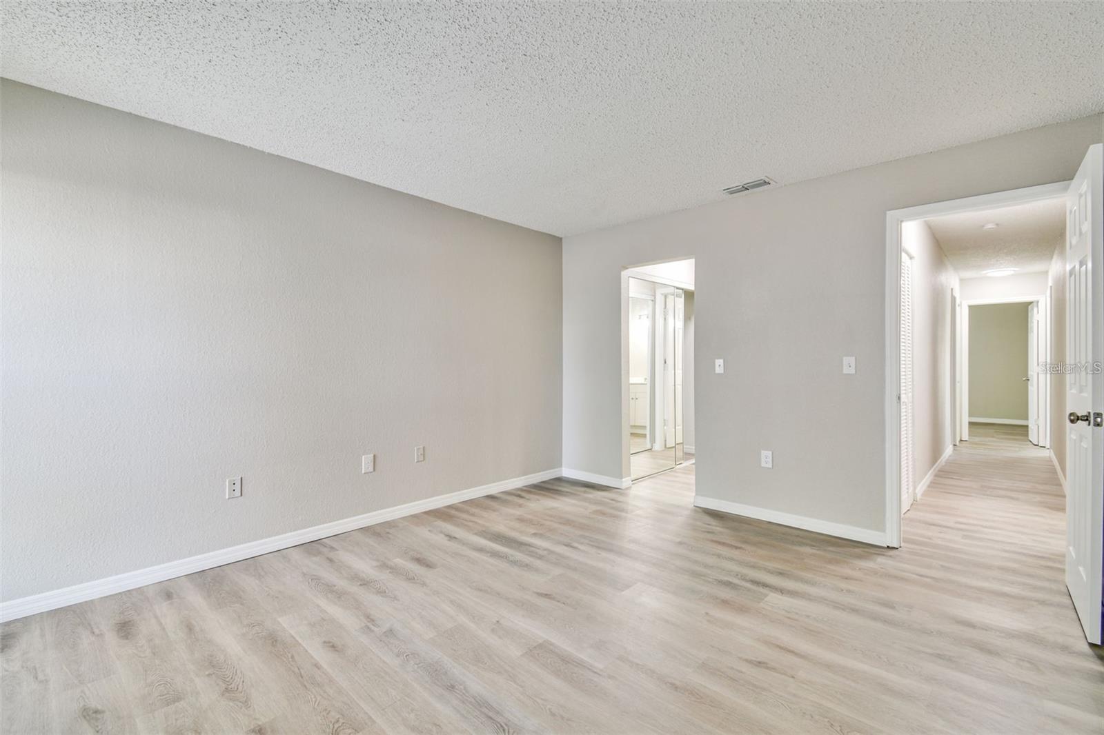 726 HAVEN PL — photo 41