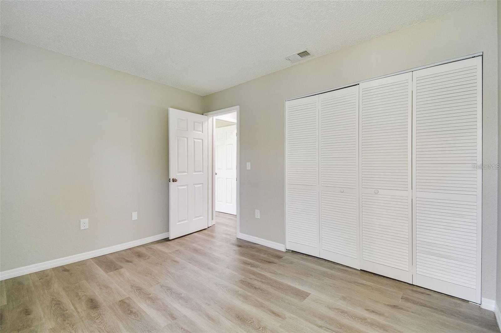 726 HAVEN PL — photo 28