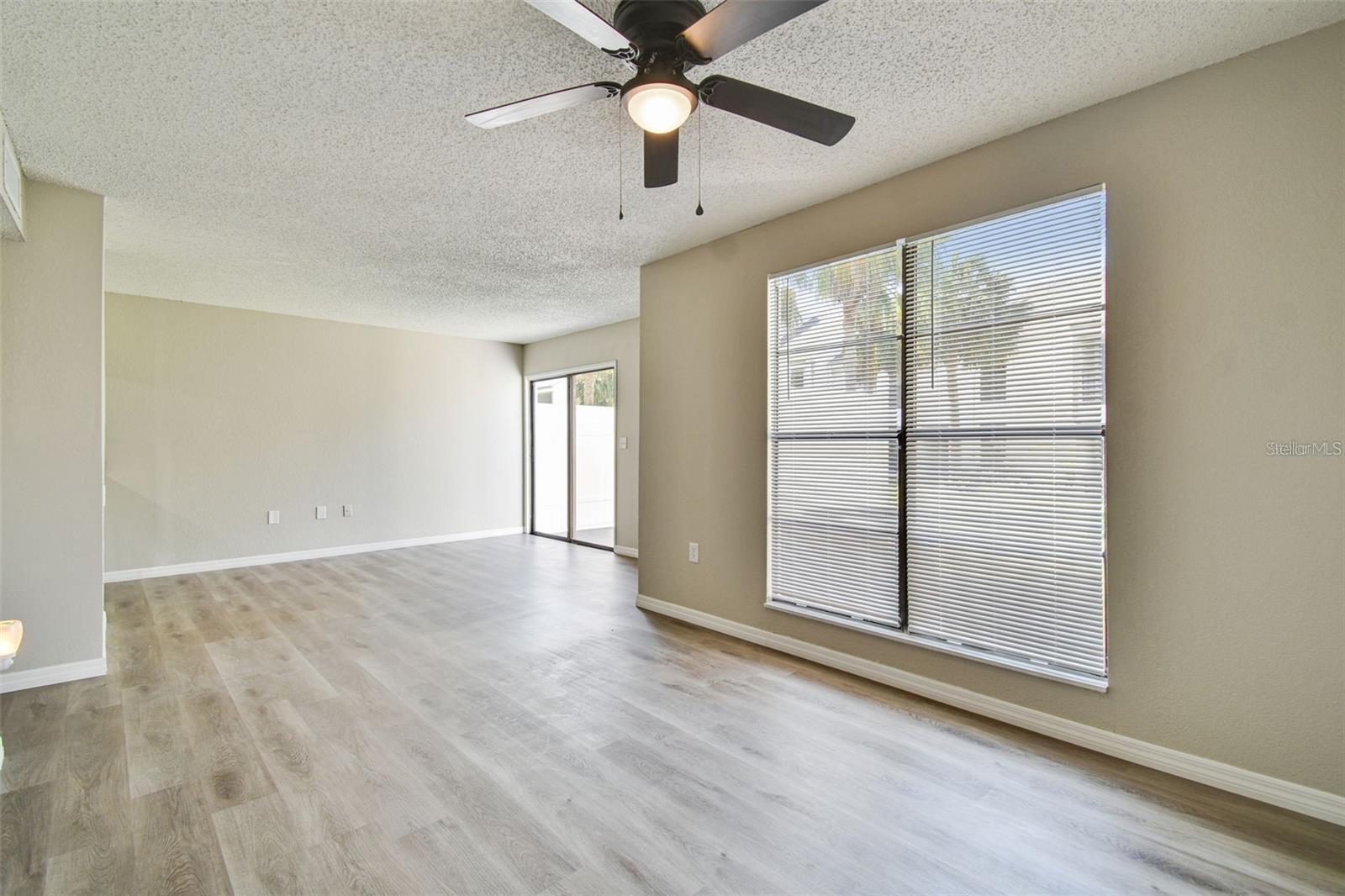726 HAVEN PL — photo 22