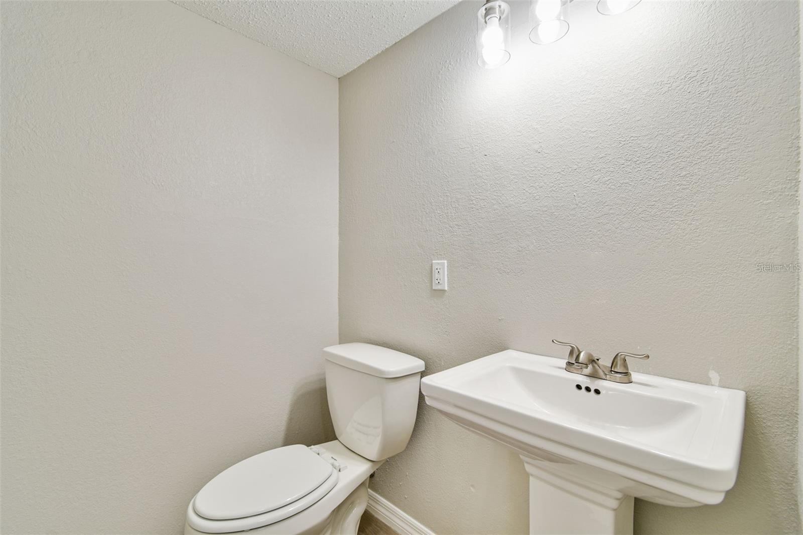 726 HAVEN PL — photo 16