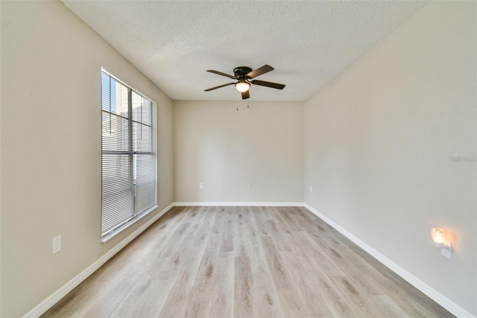 726 HAVEN PL — photo 23