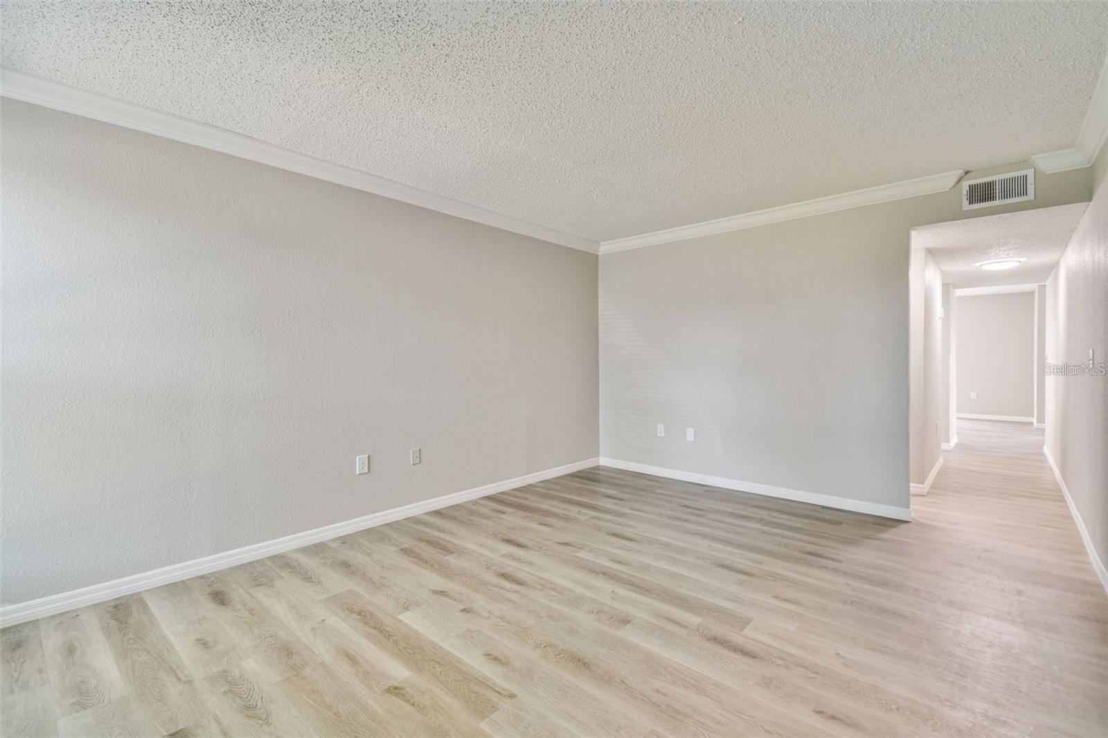 726 HAVEN PL — photo 13