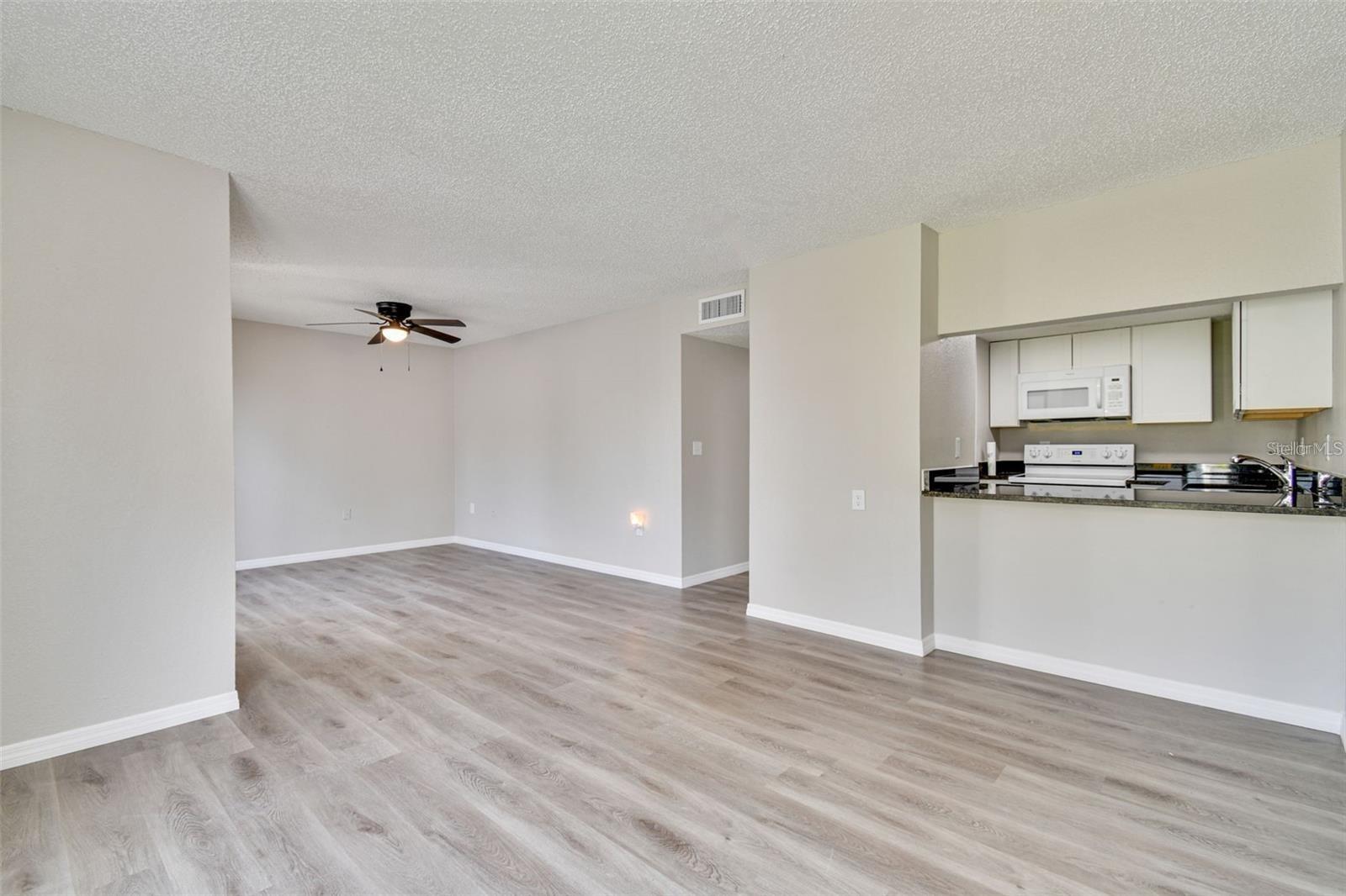 726 HAVEN PL — photo 25
