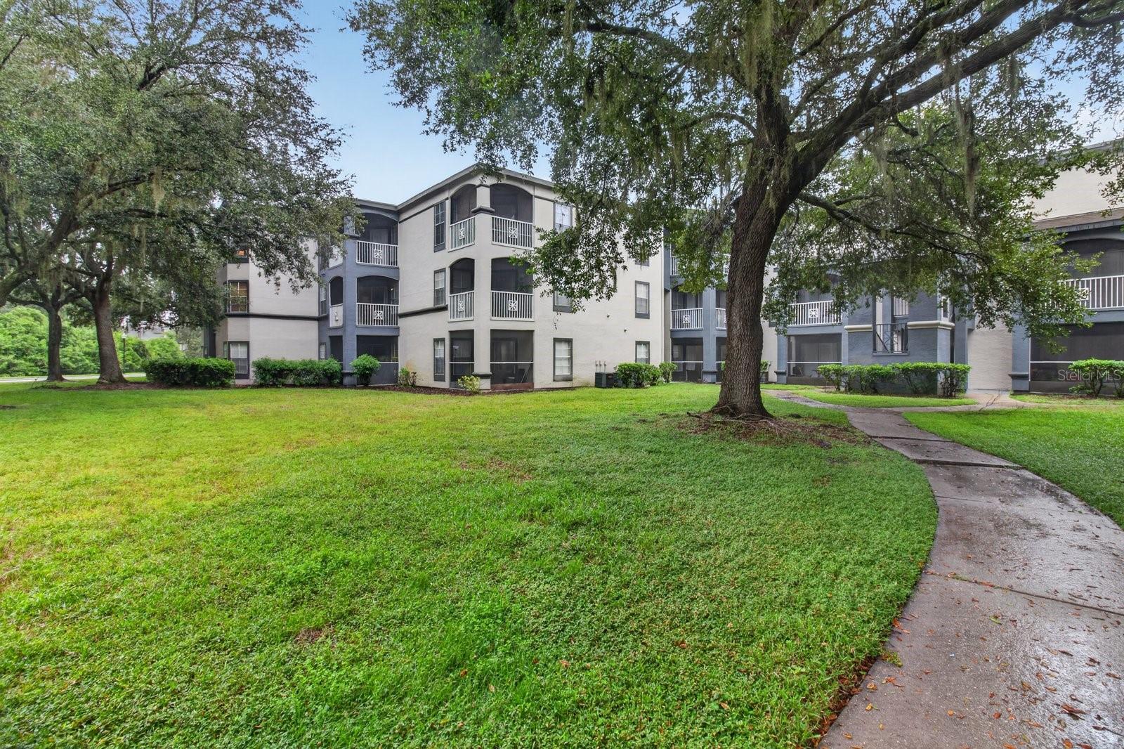 8513 ISLAND BREEZE LN #207 — photo 23