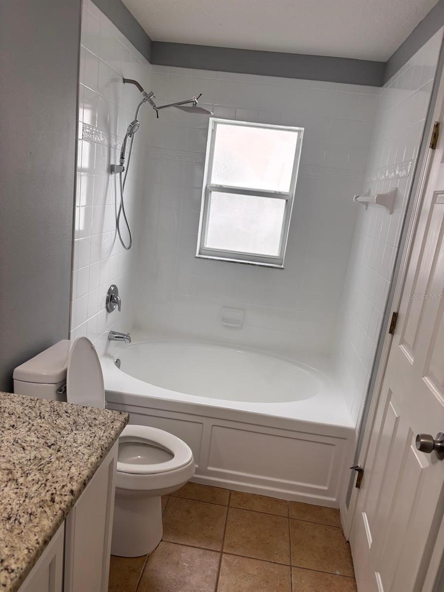 7834 CARRIAGE POINTE DR — photo 16