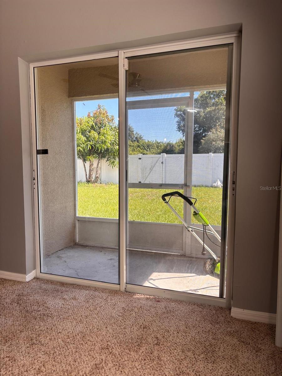 7834 CARRIAGE POINTE DR — photo 4