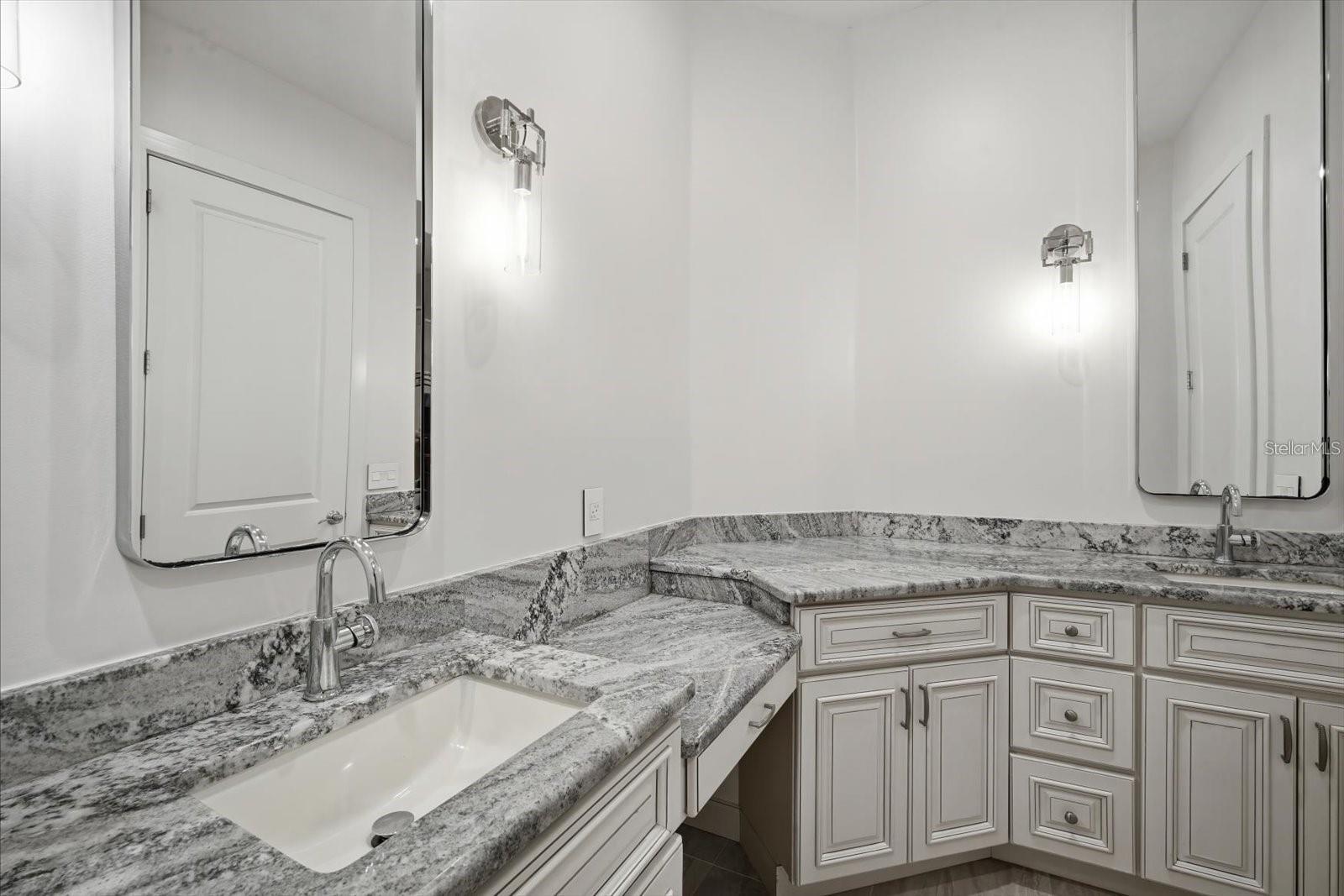 1465 HILLSIDE LANDING DR — photo 33