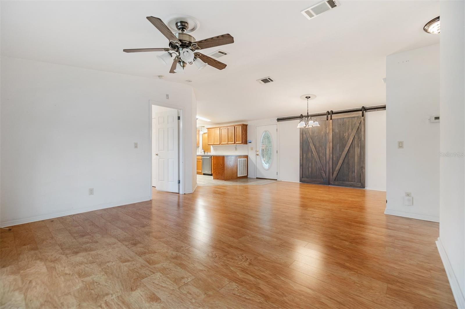 37449 GILL AVE — photo 32